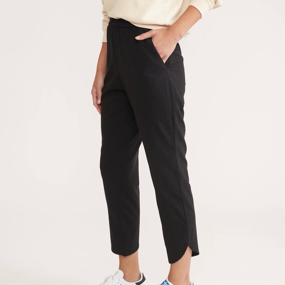 Marine Layer Allison Crepe Cropped Pant in Black Size Medium